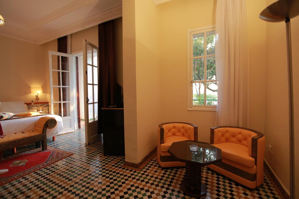 Hotel Transatlantique Meknes Exterior photo